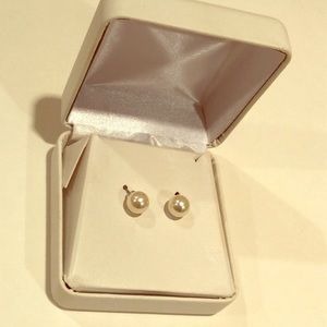 CHEAP PEARL EARRINGS!!!!